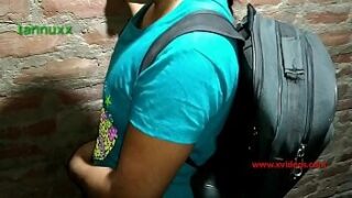 xxx girl India เย็ดนักเรียนสาวนมเพิ่งตั้งเต้าเด้าเย็ดหีแตกใน
